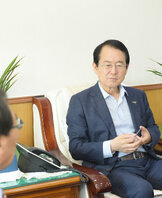 (주)플라즈마 홀딩스 대표 장학금 전달식 (08.30.시장실) 