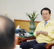 (05.29.시장실) 넥스톰이엔지 코로나19 극복 방역약품 기탁식