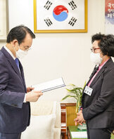 (04.09.시장실) 친환경실천 우수아파트시상
