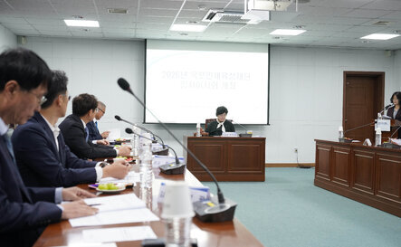 (10.01.소회의실) 인재육성재단 임시이사회
