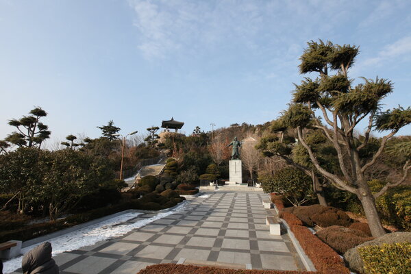 충무공이순신동상