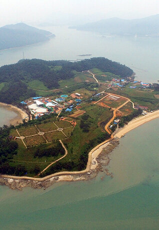 外達島