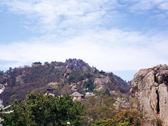 儒達山