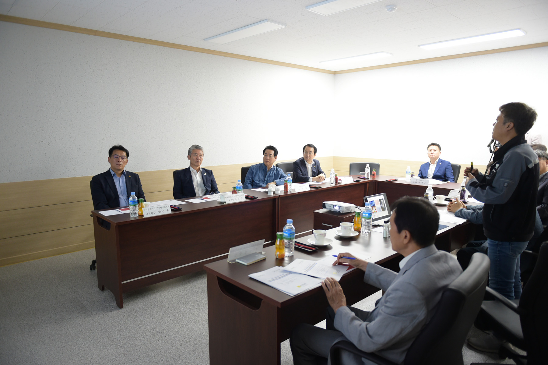 전남도지사 첨단세라믹 소재 생산기업 현장방문