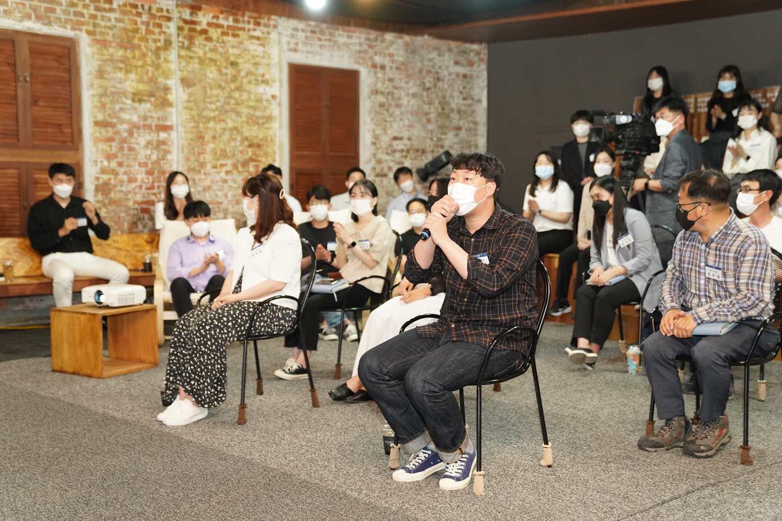 (06.01.시네마라운지MM) 신규임용 공직자 대상 특별강연 및 대화