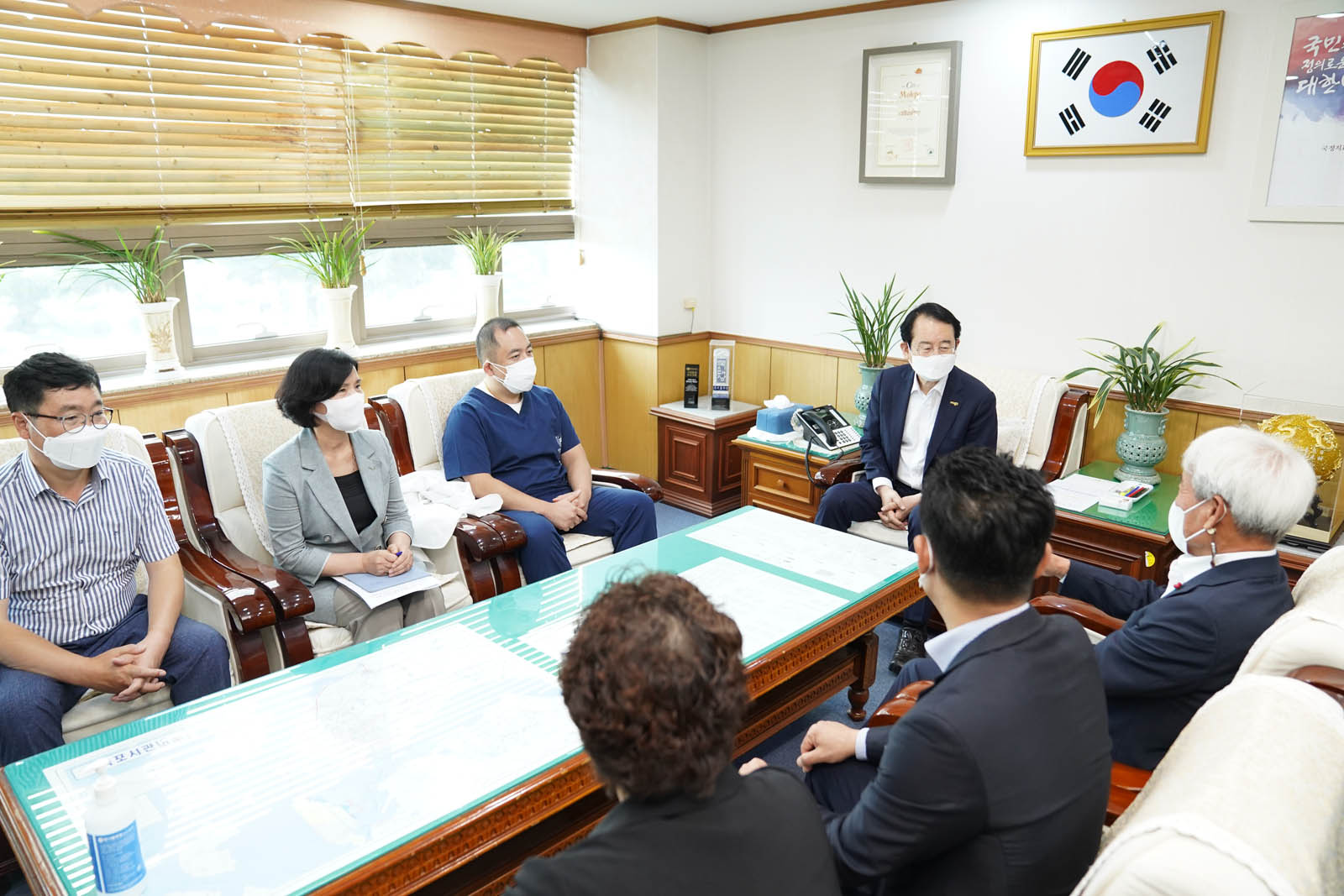 (07.29.시장실) 올바른정형외과 저소득학생 장학금 지정 기탁식