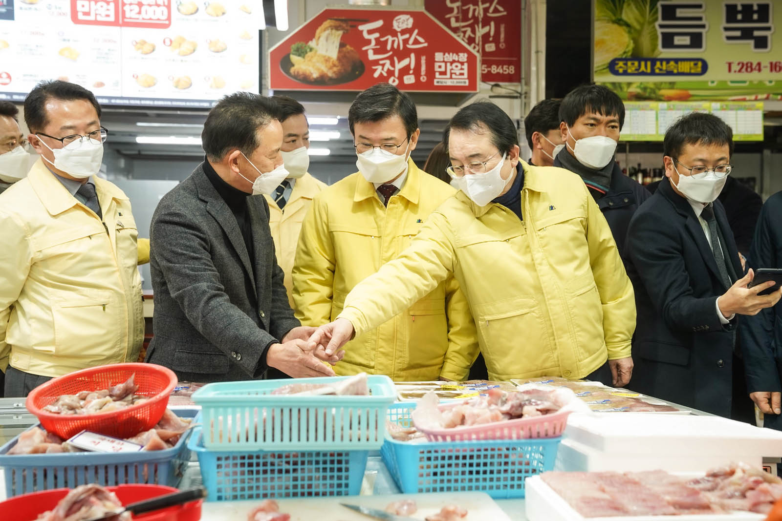 (01.26.청호시장) 문성혁 해양수산부장관 전통시장 수산물 물가동향 점검