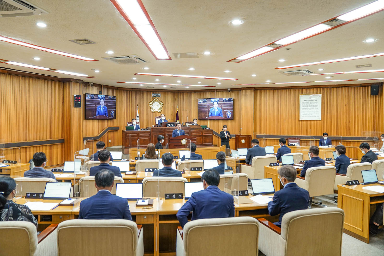 (07.18.본회의장) 제 377회 목포시의회 임시회 개회식 및 1차 본회의