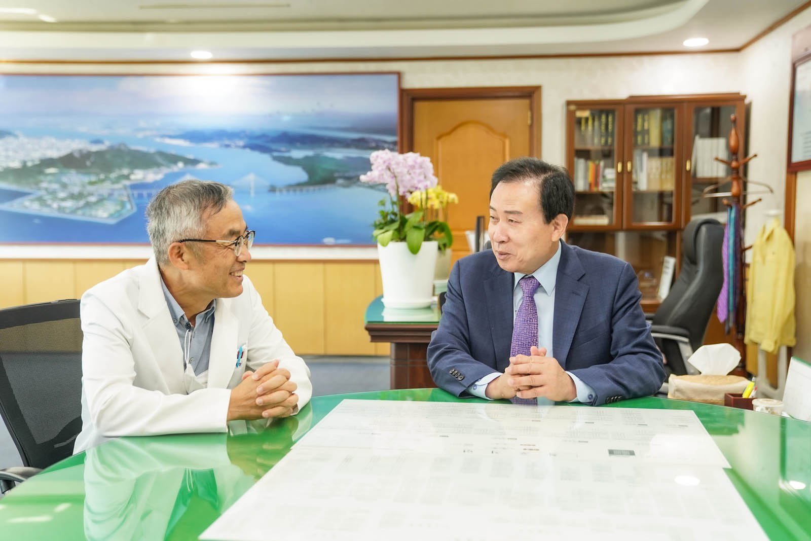 (09.27.시장실) 목포복지재단 신임 이사장 현금 기탁식