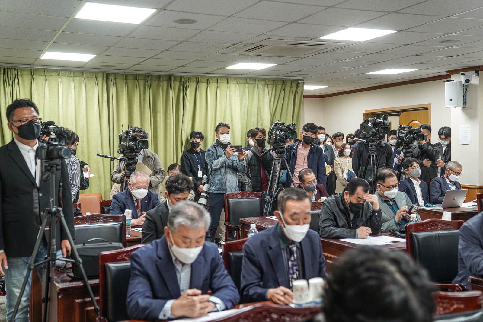 (10.12.벤처센터) 벤처문화산업지원센터 젊은 CEO간담회