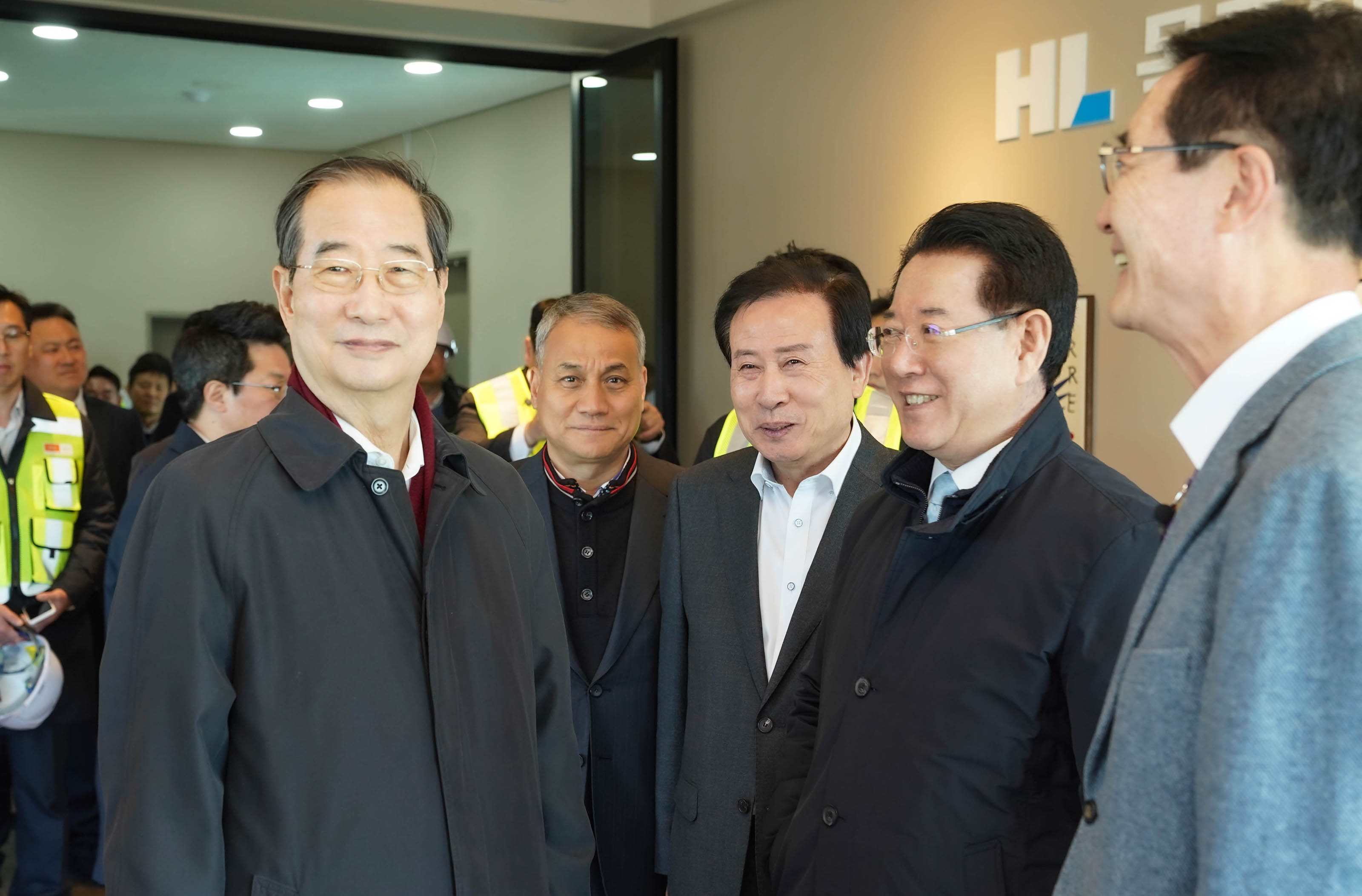 (11.18신항만) 해상풍력 간담회 및 해상풍력 전용 항만예정지 국무총리 시찰