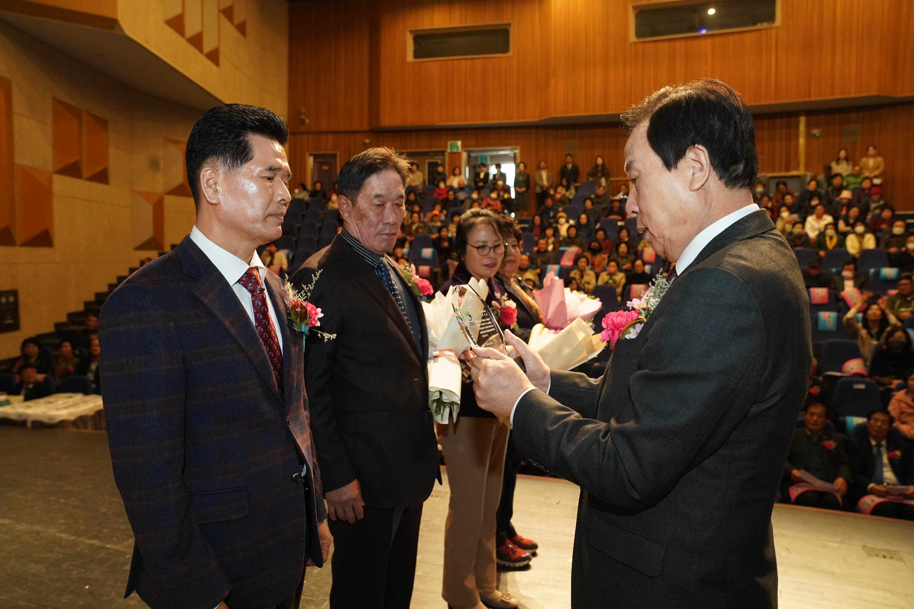 (11.20.시민문화체육센터) 2024 농촌사랑 농업인 한마음대회
