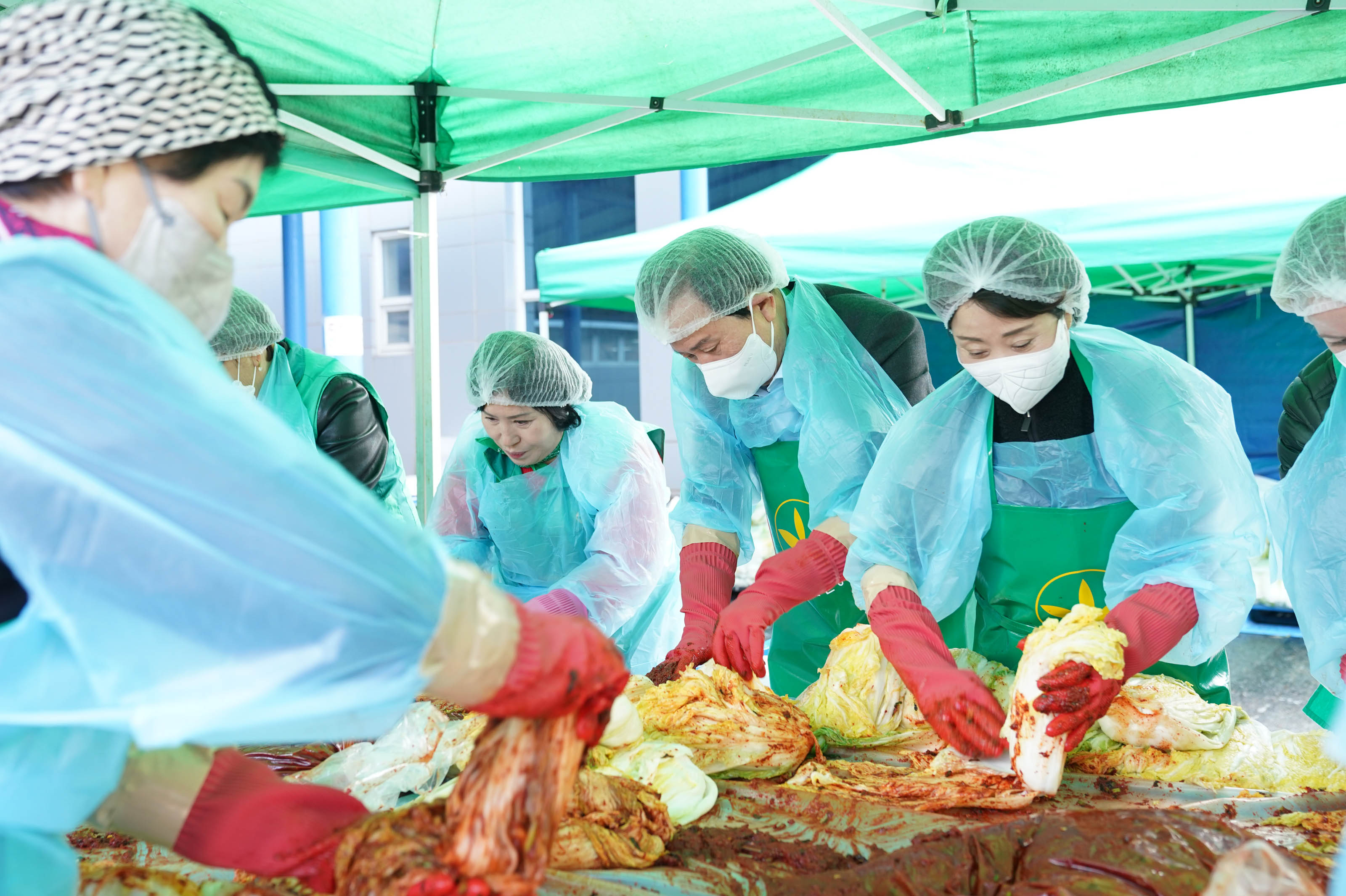 (11.22.건어물젖갈센터) 사랑의 김장 담그기 행사