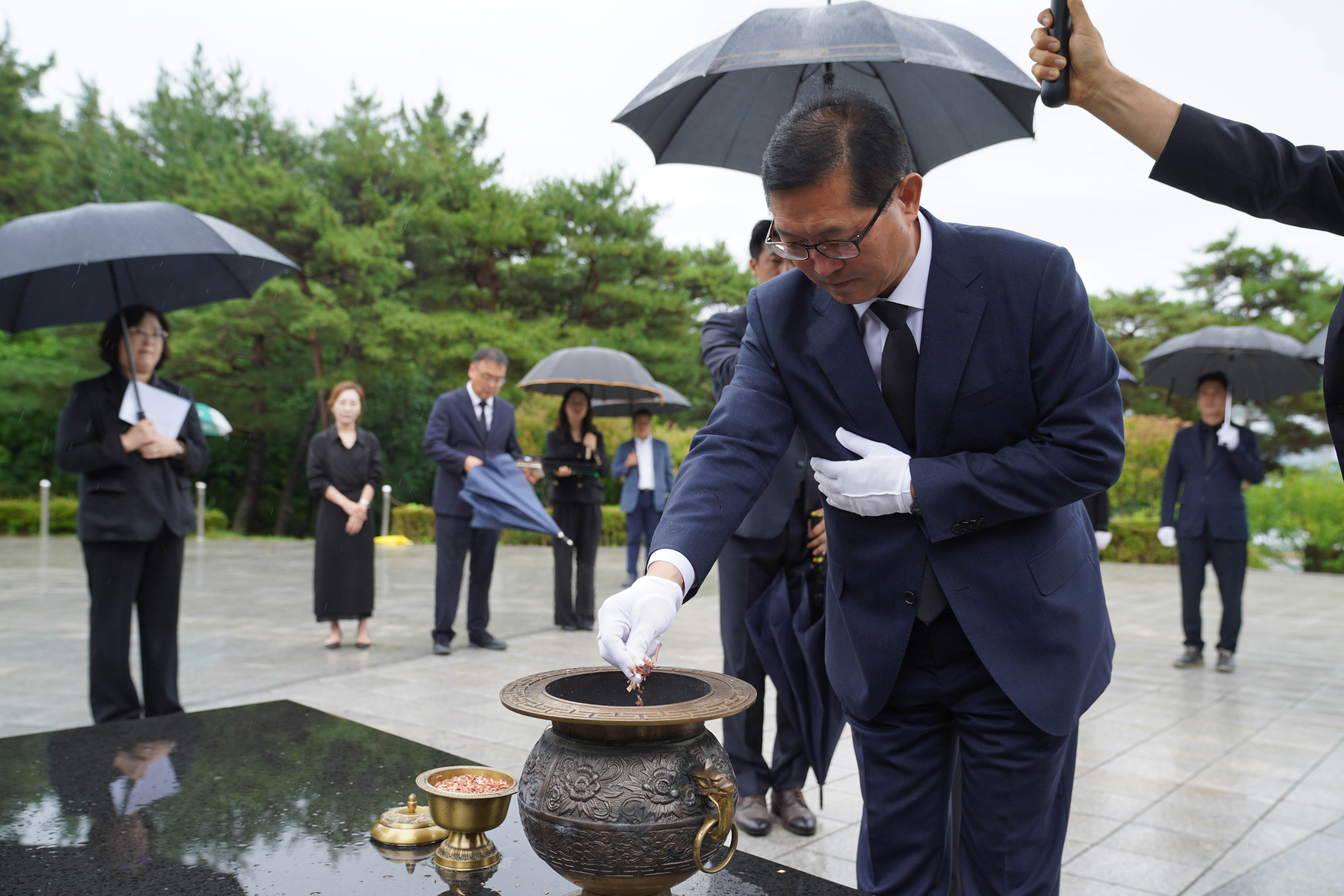 (07.01.현충공원) 목포시장 현충탑 참배